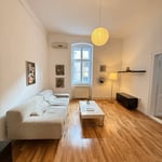 Miete einer hellen 3-Zimmer-Wohnung im Retro-Stil, 80 m², Altstadt, Belgrad, Serbien